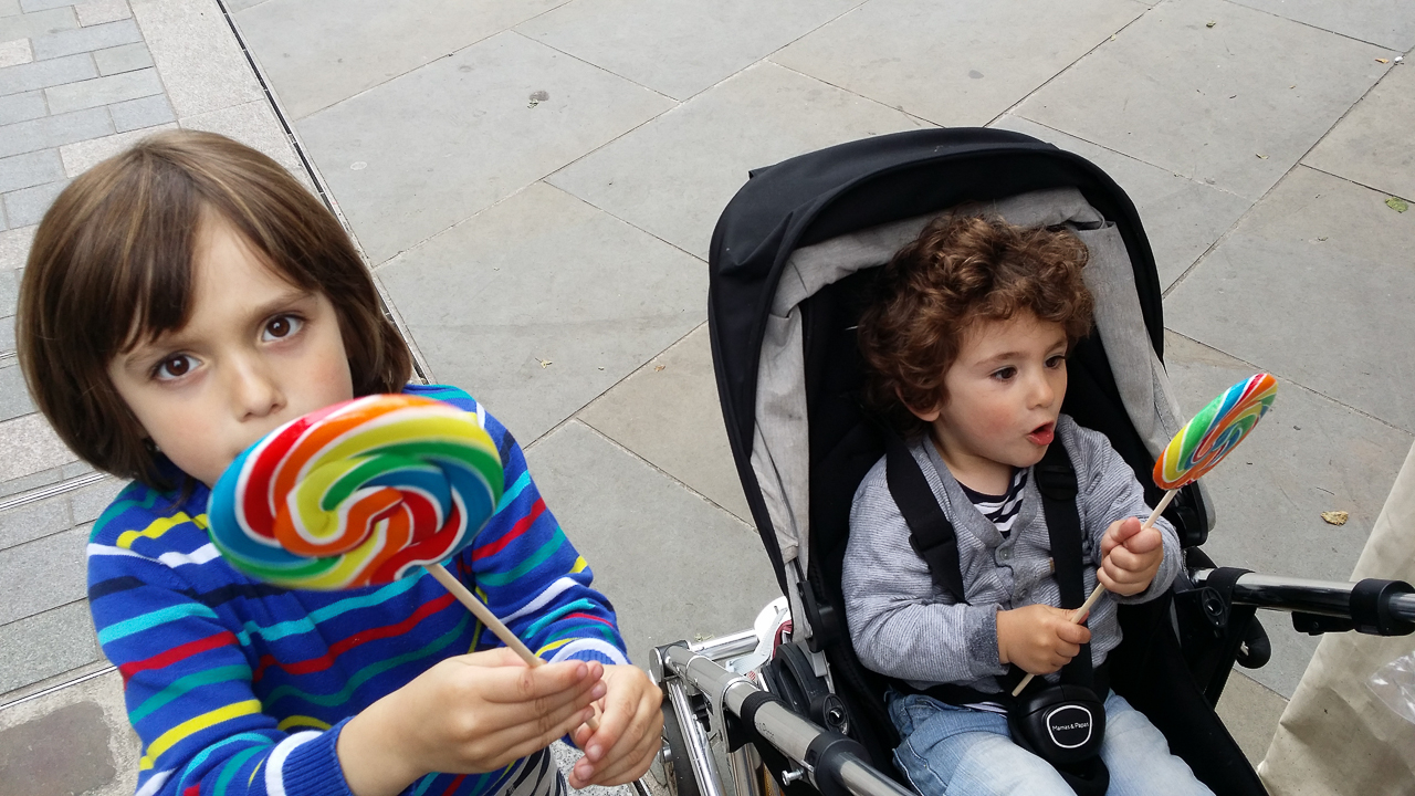 lollipops-Honest Mum
