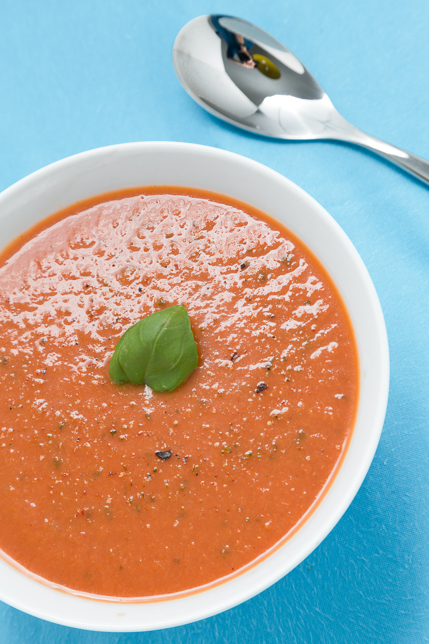 tomato and basil soup with basil and pepper