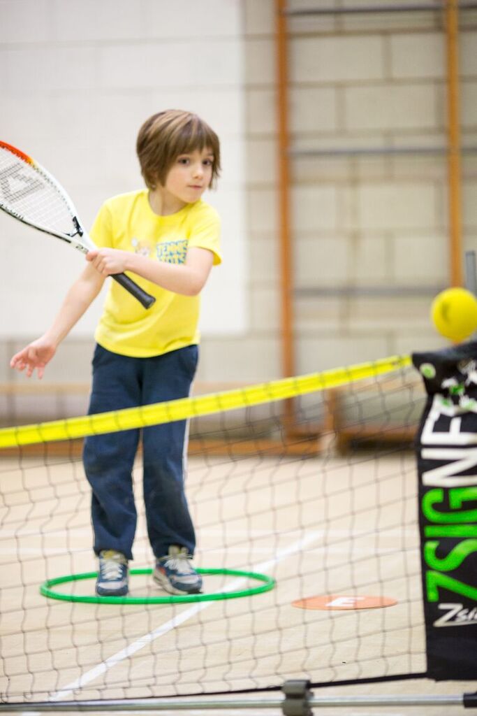 children's tennis lessons with Tennis Tots