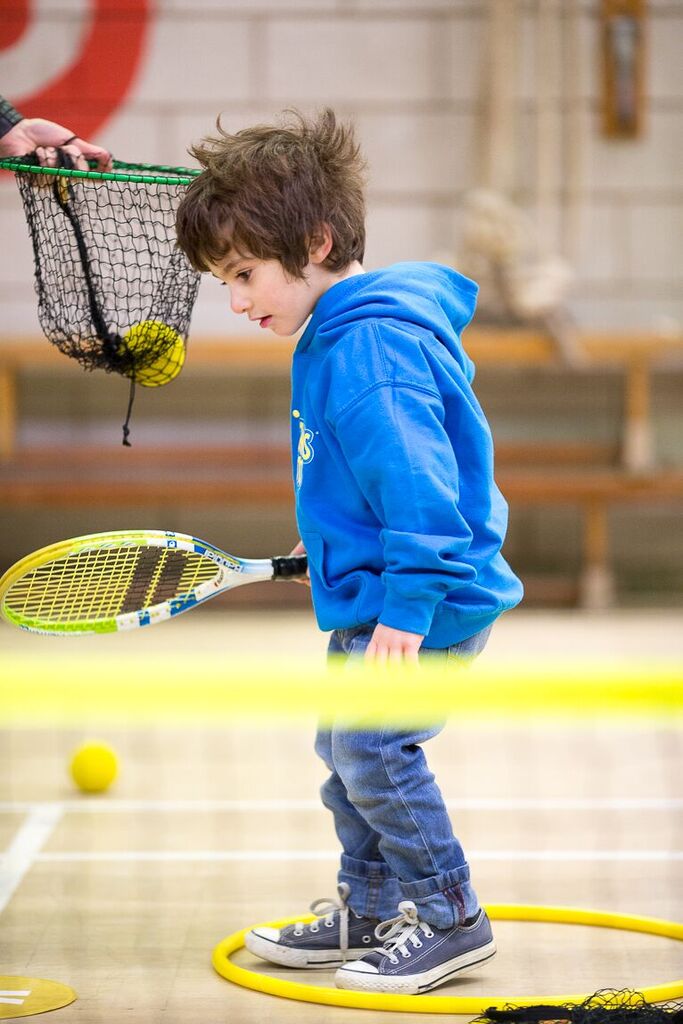 Teaching kids tennis with tennis tots