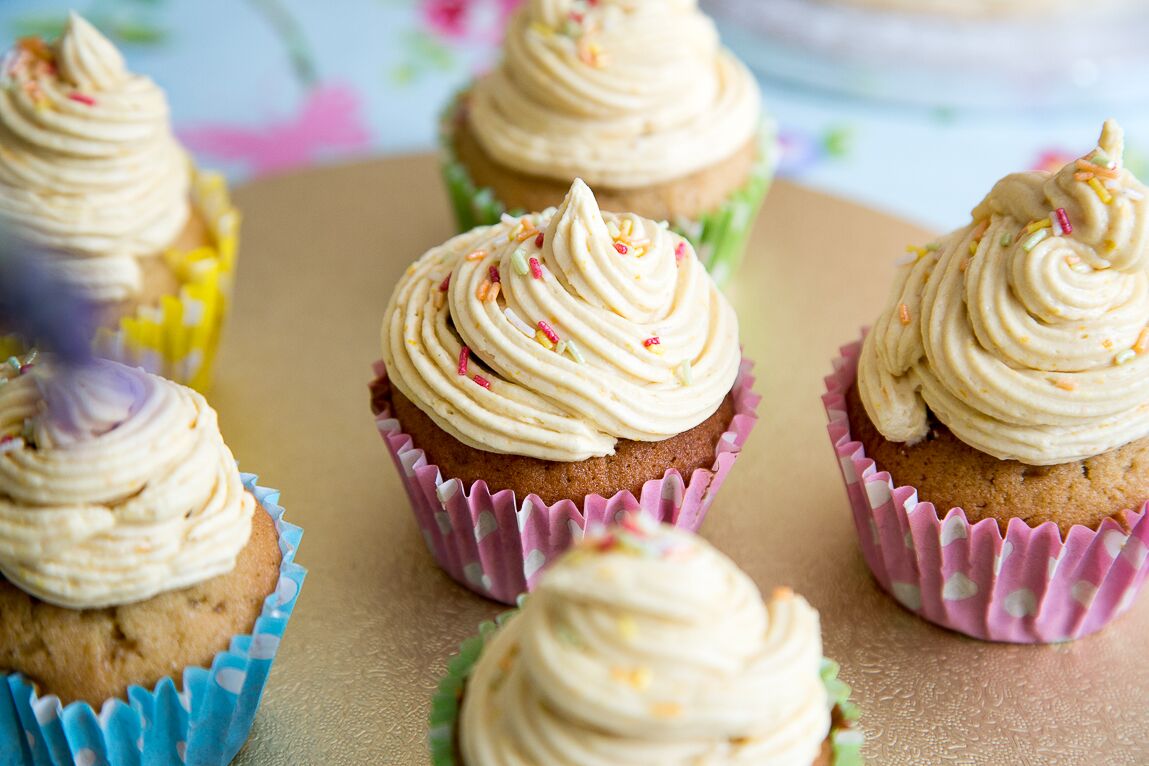 Vanilla and orange cupcake recipe with sprinkles