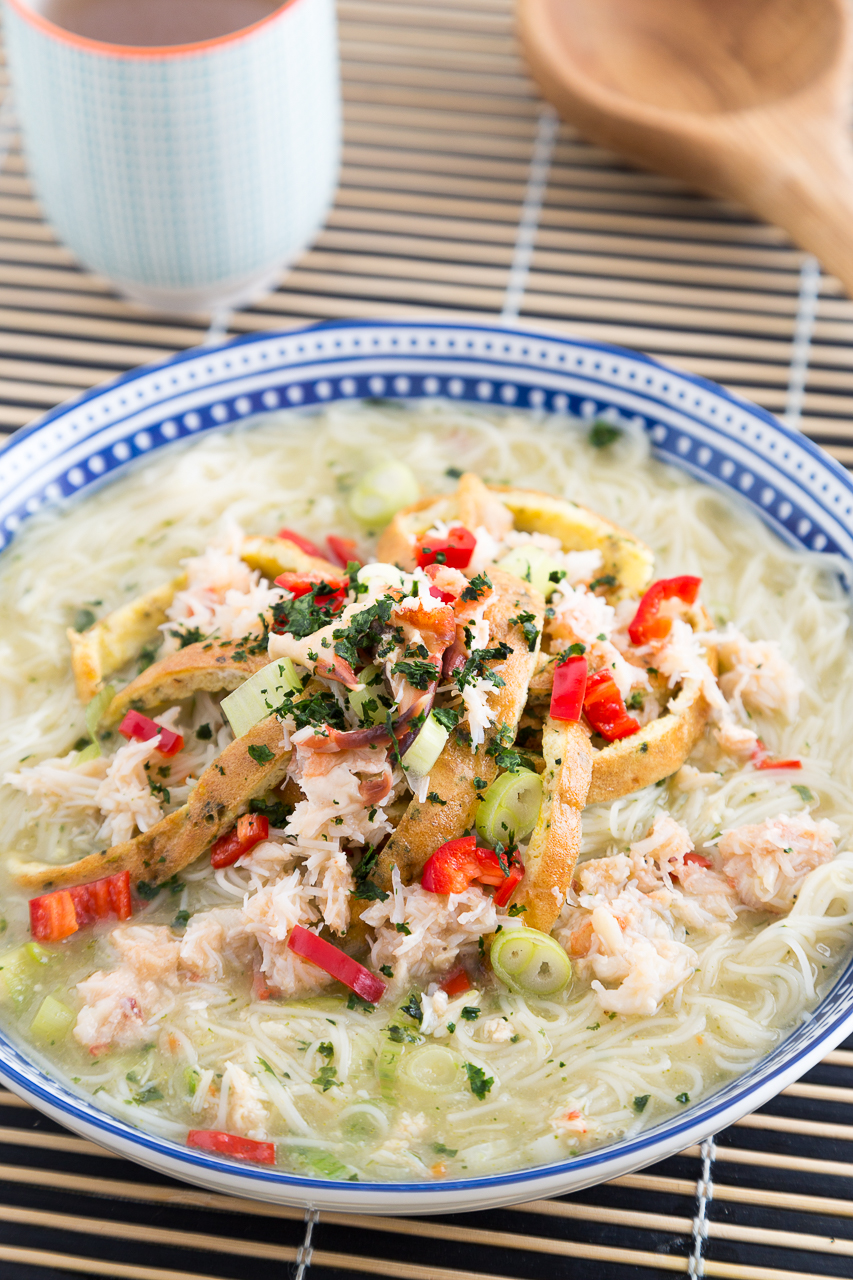 chicken and crab noodle broth
