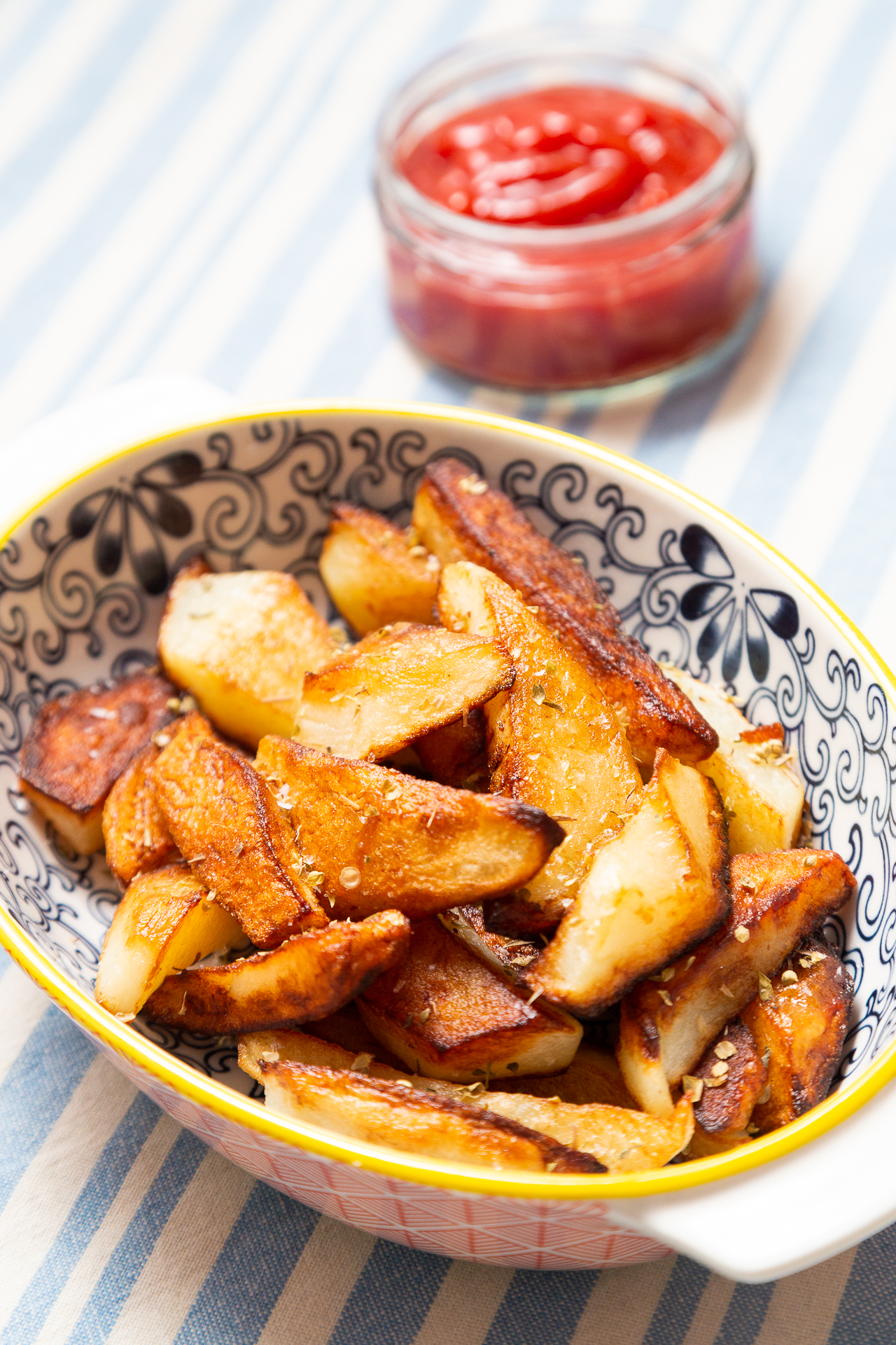 Greek thick cut chips