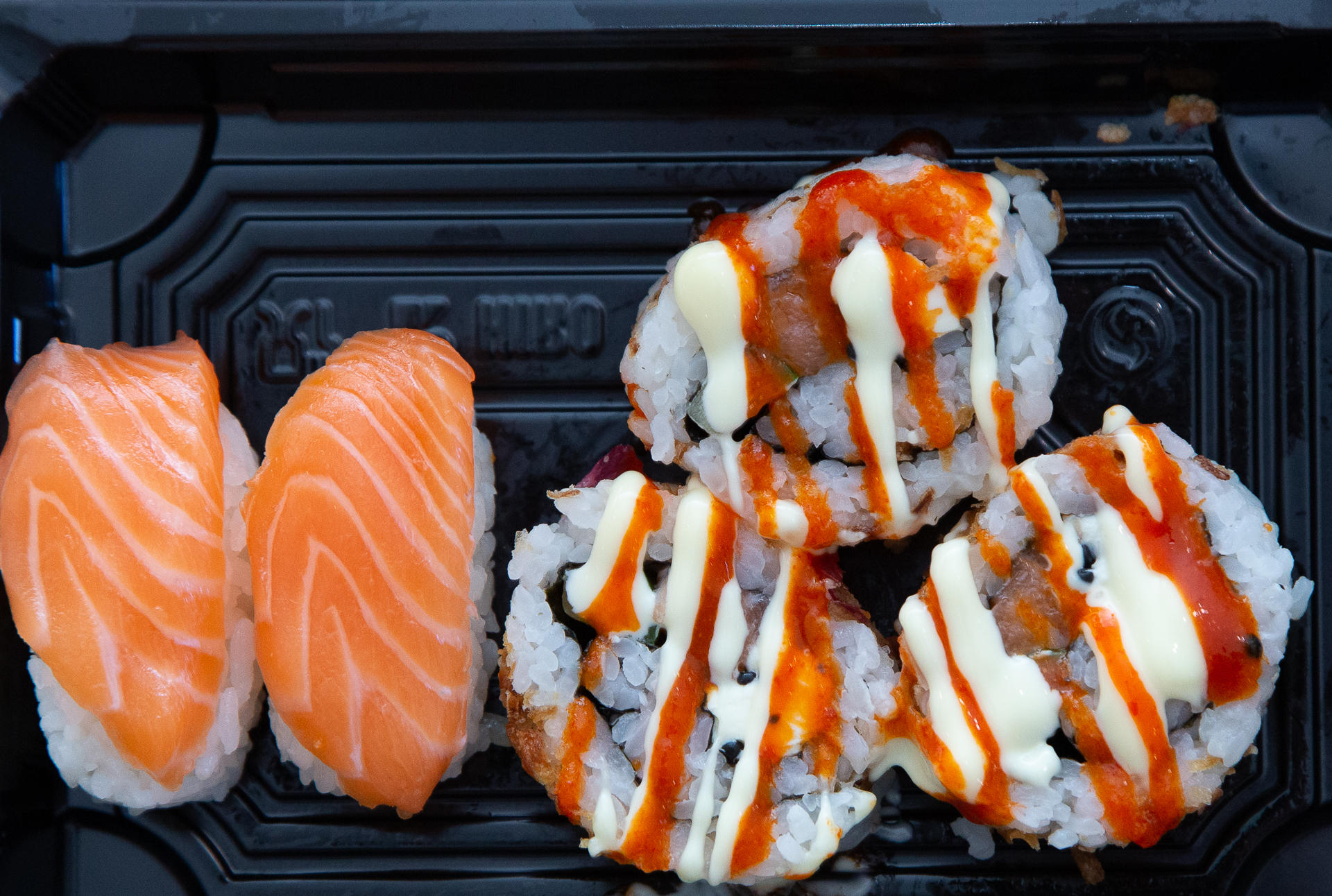 salmon sushi box