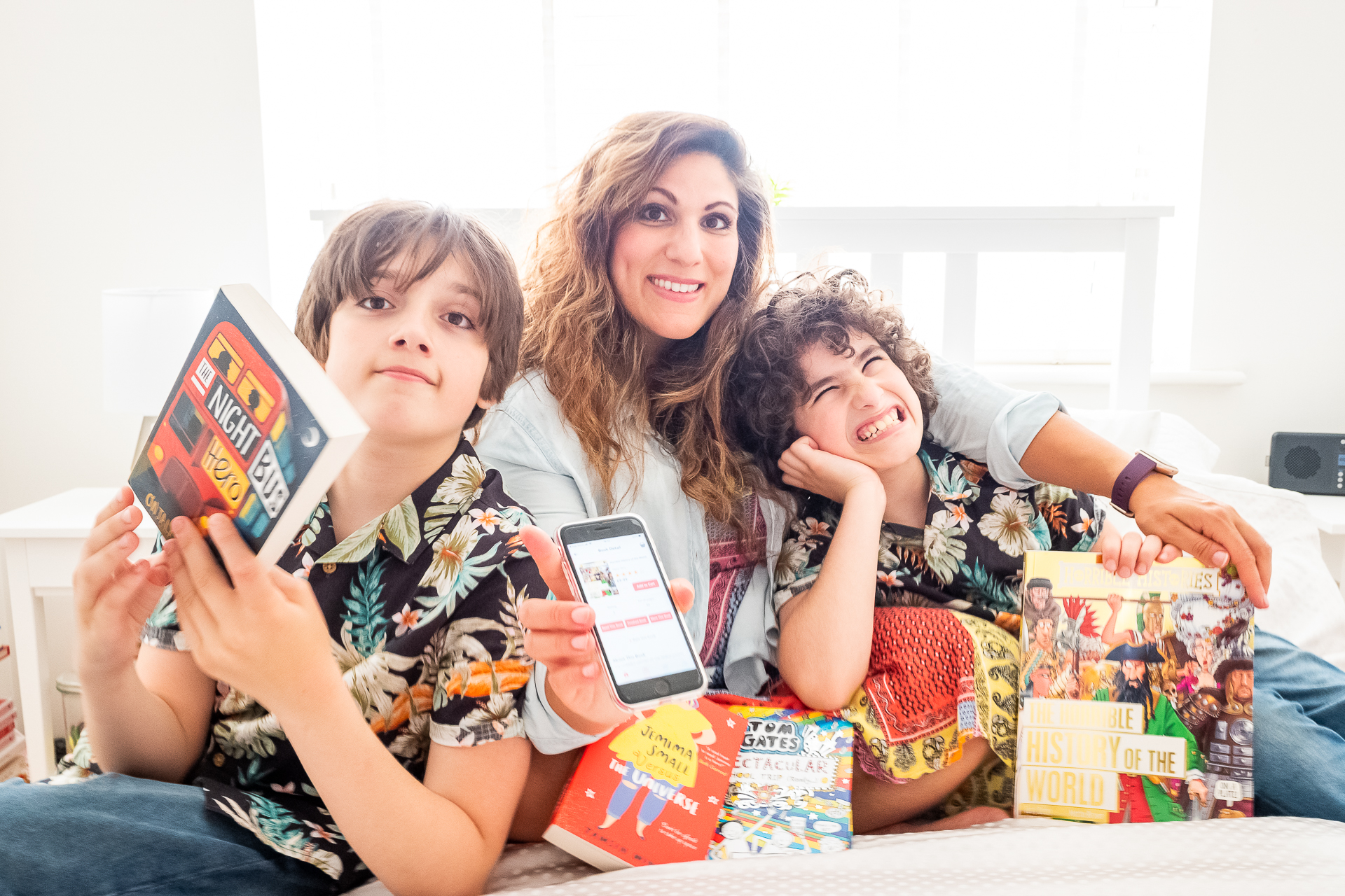 Honest Mum and kids with the Readingmate app 