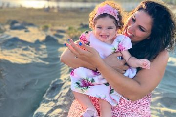 mum and daughter